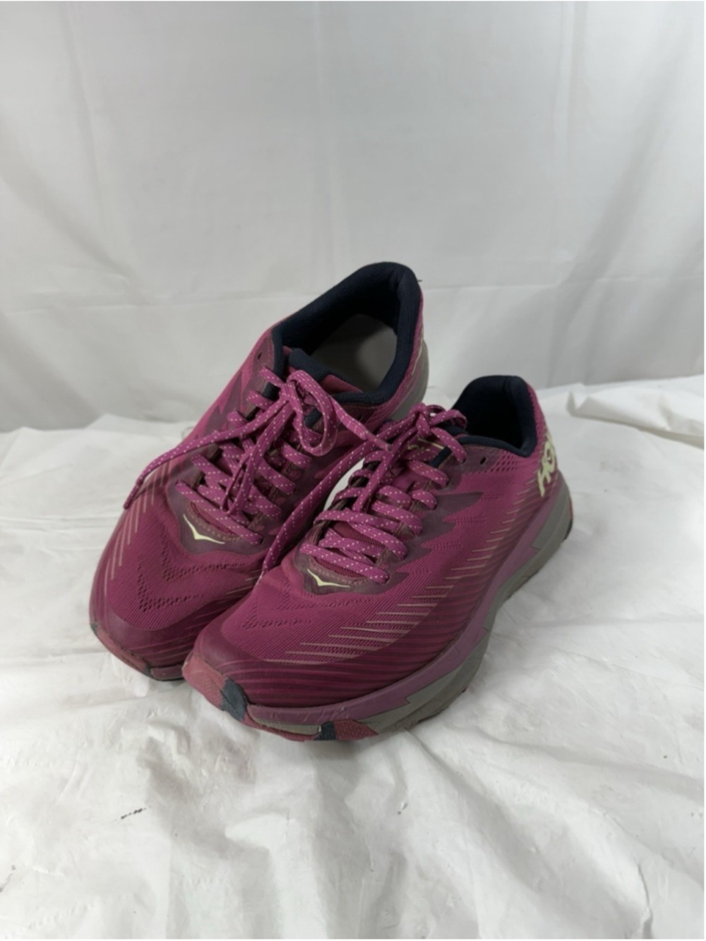 HOKA ONE ONE WOMEN'S TORRENT 2 RUNNING SHOES FESTIVAL FUCHSIA US 8.5 - Picture 8 of 16